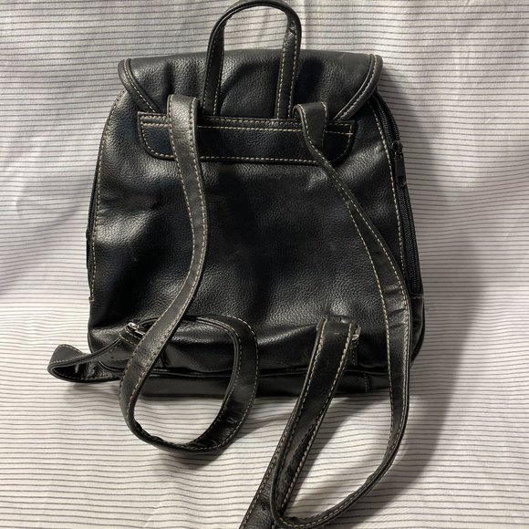 Small Backpack - Picture 4 of 4